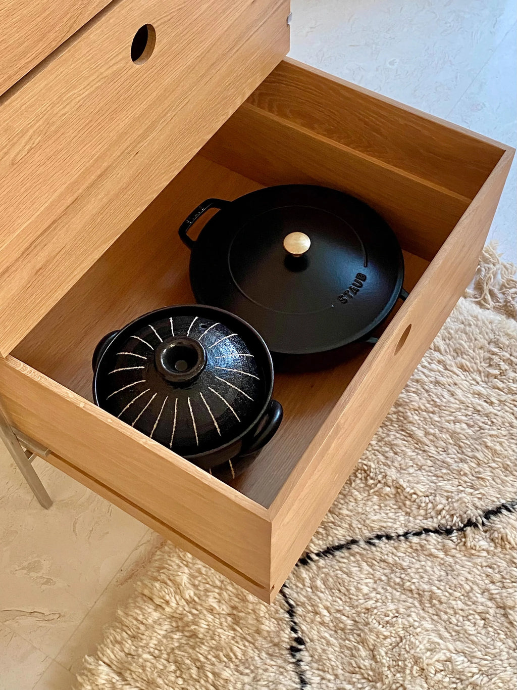 X Nordic Original Oak Chest Cabinet, Log Dining Side Storage Cabinet, Minimalist Stainless Steel Multi-functional Cabinet