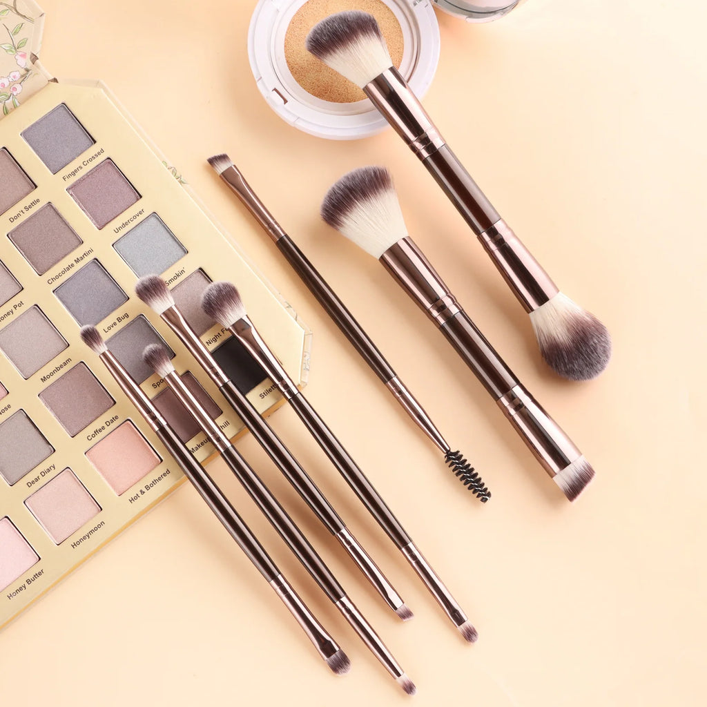 7 double-ended makeup brushes, loose powder brush, foundation brush, eyeshadow brush, eyebrow brush, soft hair beauty tool.