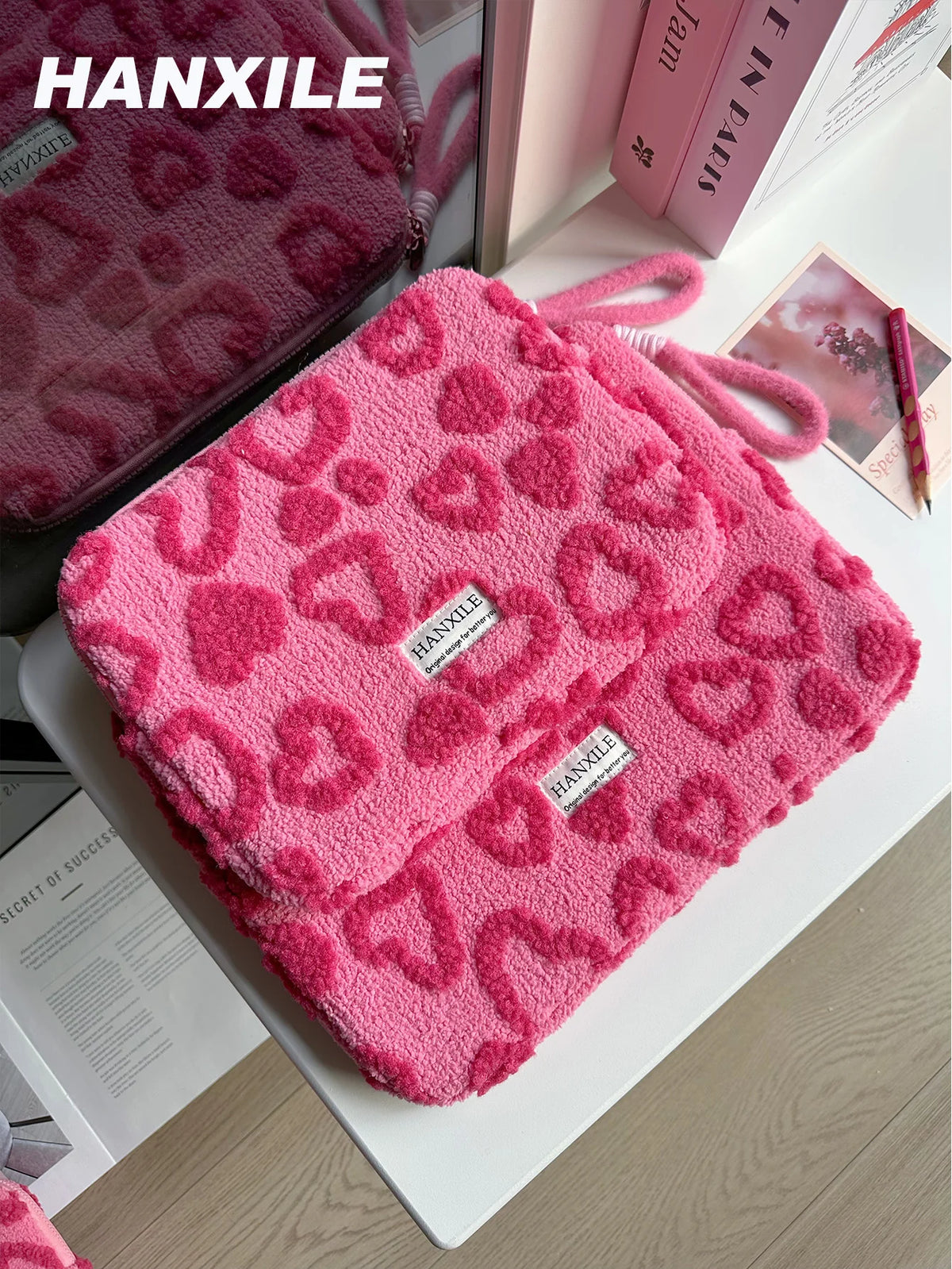 Plush Love Heart Laptop Bag iPad Tablet Bag 11/13/ 15inch Laptop Storage Bag