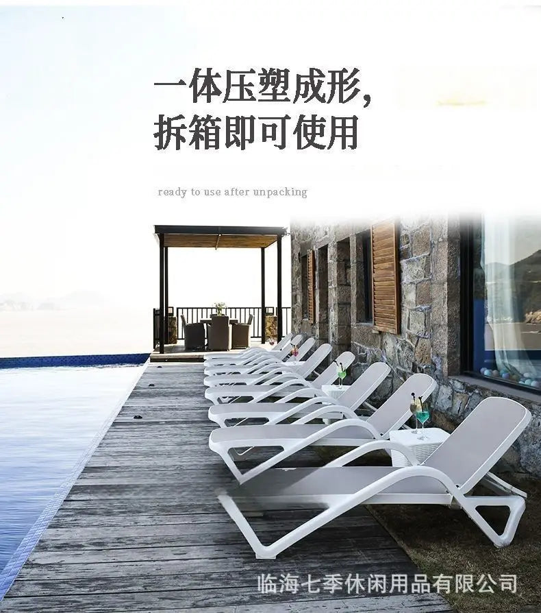 Outdoor pool loungers Hot spring Hammam bathroom Plastic leisure bed Internet celebrity bed Beach amusement park hotel bed