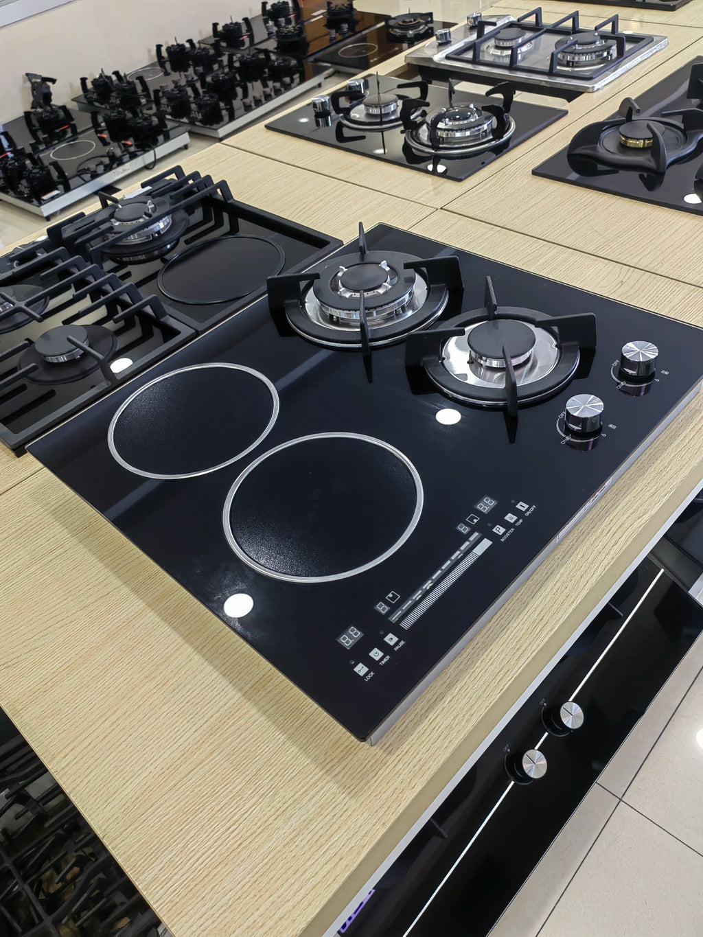 New Products Kitchen Appliances Glass Panel 4 Burners Gas Induction Combined Hob