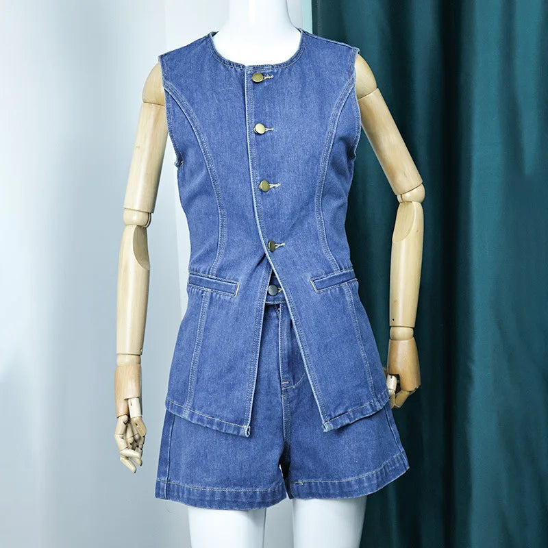 2026 Denim Shorts Suit Women Streetwear Outfits Distressed Top Sleeveless Round Collar Single Breasted Short Pants 2 Piece Sets