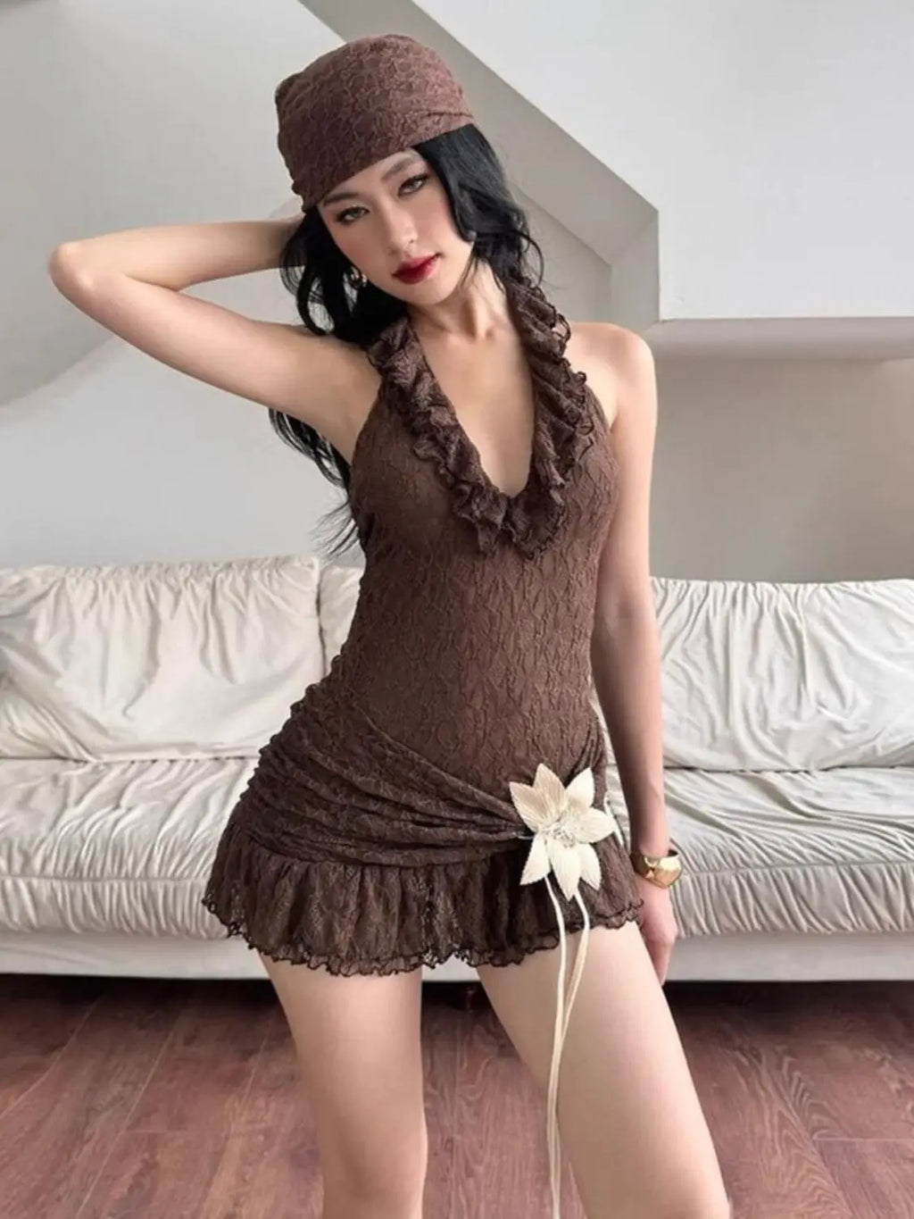 Sexy retro vacation ruffle edge deep V halter neck dress female slim slim slim skirt