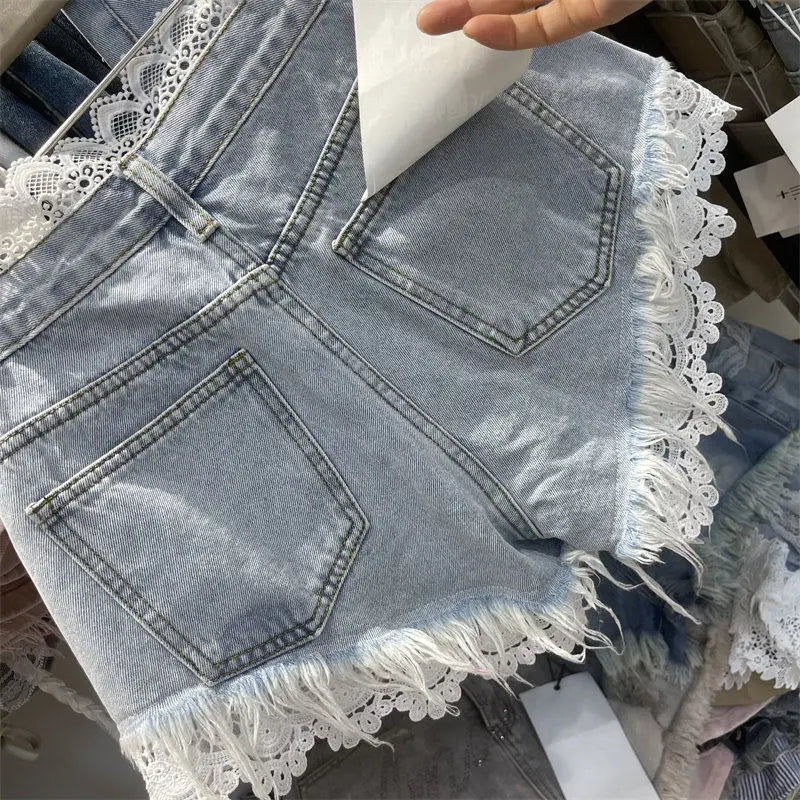Light Blue Denim Shorts For Women High Waisted Raw Hem Lace Patchwork Petite Shorts Summer Casual Slim Fit Hot Pants