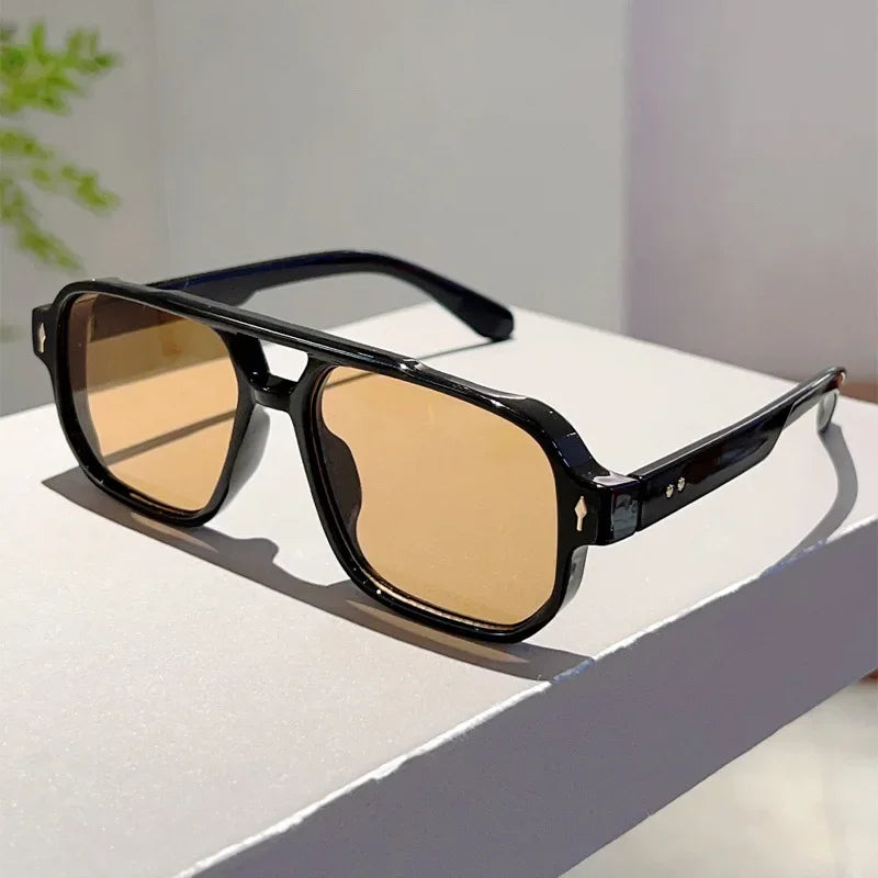 New HD Ultra Light Small Arrowhead Fashion Sunglasses UV400 Retro UV Protection Driving Street Shooting Riding Shades Eyeglasses