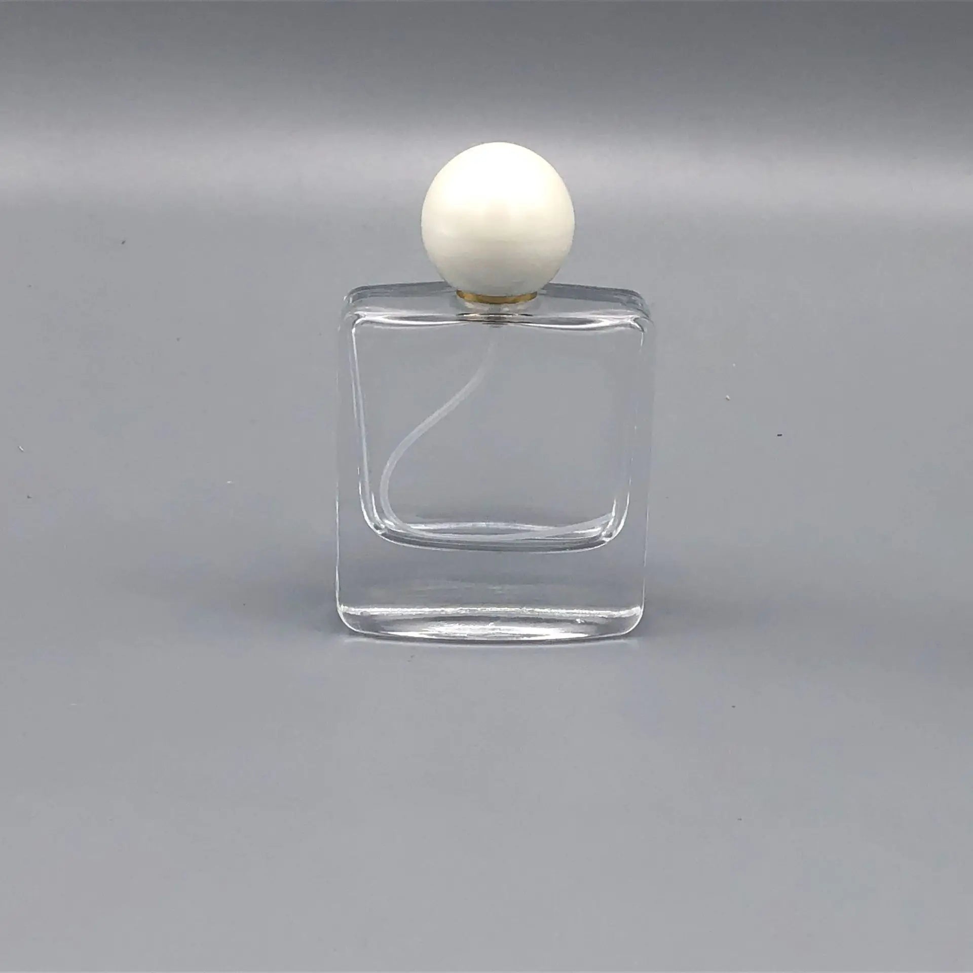 50ML Premium Perfume BottlePortable Perfume Dispenser Flat Square Bayonet Glass BottleCosmetic Spray Bottle Skin Care Tool
