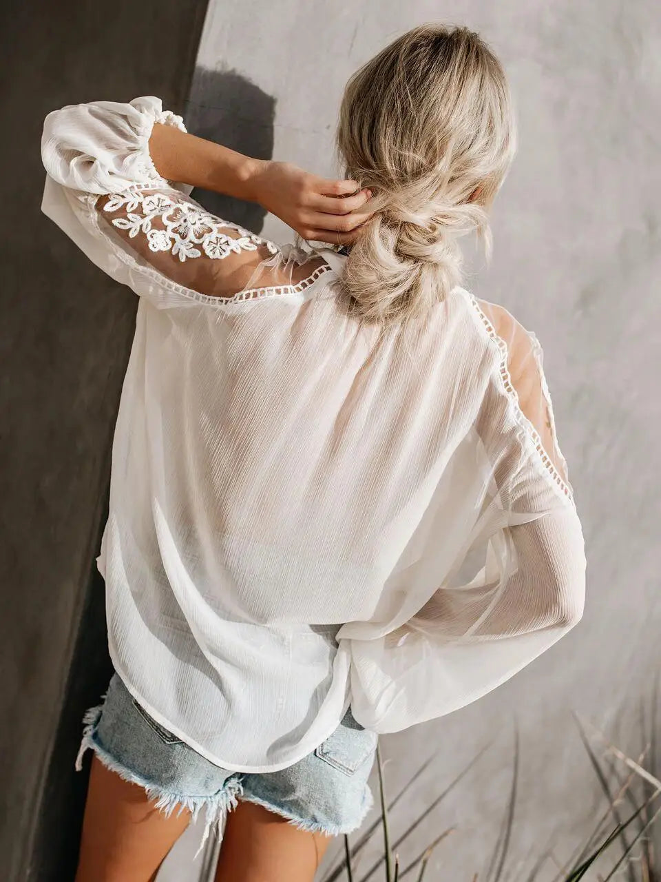 Women's Shirt White Lace Patchwork Loose V-Neck Large Size Sexy Long Sleeve Street Fashion Casual Top Blouses for Female