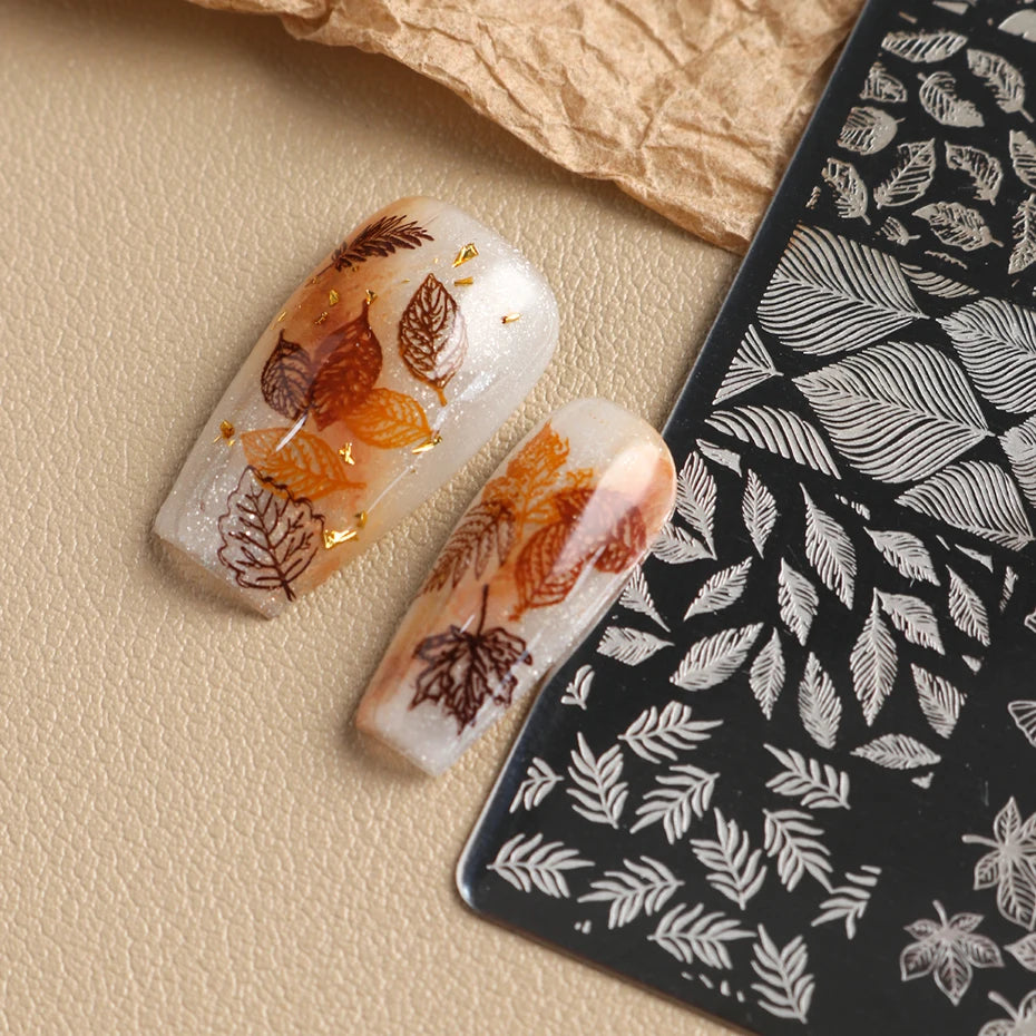 1 pcs Maple Leaves Nail Art Stamping Plate Autumn Ginkgo Leaves Palm Leaves Nail Templates Deep Fall DIY Nail Decals Molds Tools