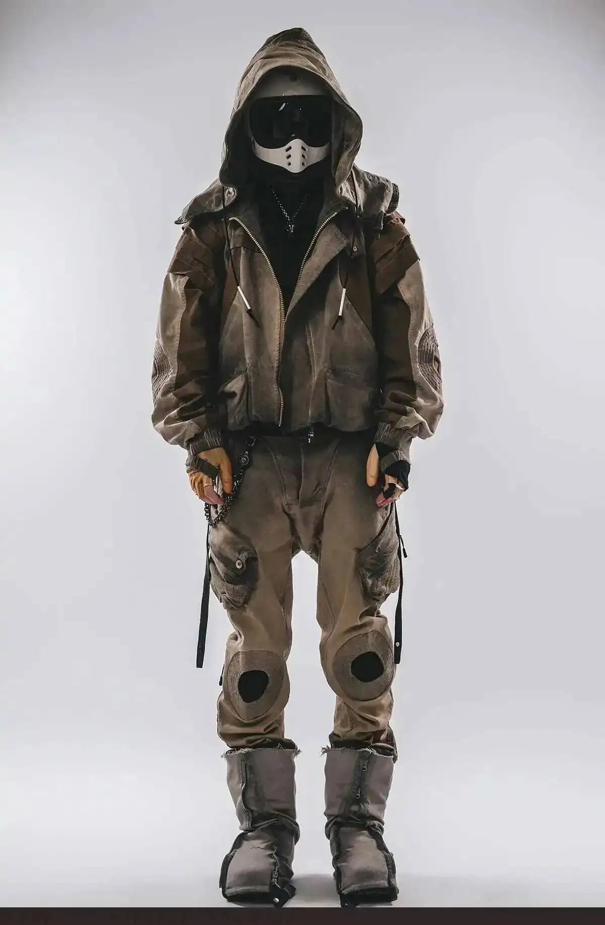 HKSH Autumn New Men's Hooded Distressed Patchwork Folded Waste Land Tactical Punk Techwear Shoulder Batwing Sleeve Jacket HK2392