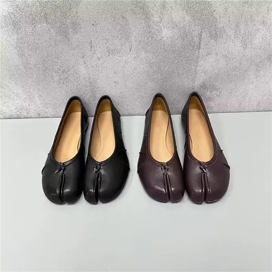 Split Toe Women Ballet Flats Fashion Tabi Shoes Casual Slip-on Loafers Ladies Pleated  Leather Espadrilles Zapatillas Mujer