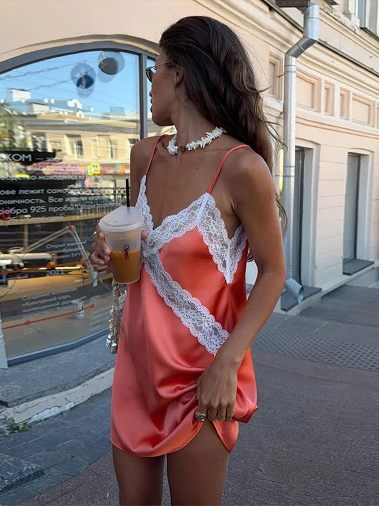 Lace Patchwork Pleated Slip Long Dress Women Sexy Spaghetti Strap Sleeveless Backless Loose Evening Dresses Chic Ladies Vestidos