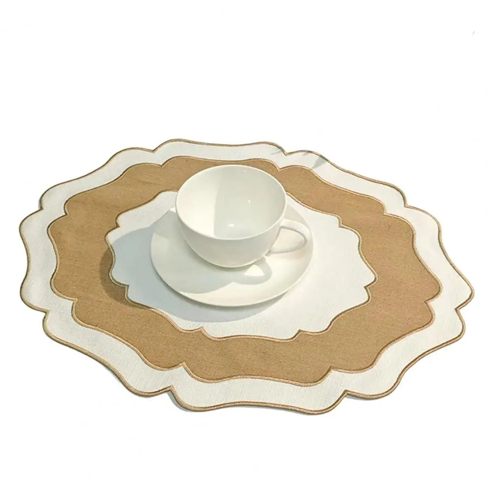 Textured Placemat Scalloped Linen Placemat Dining Table Mat Machine Washable Wrinkle Free Dining Placemat for Home Farmhouse Kit
