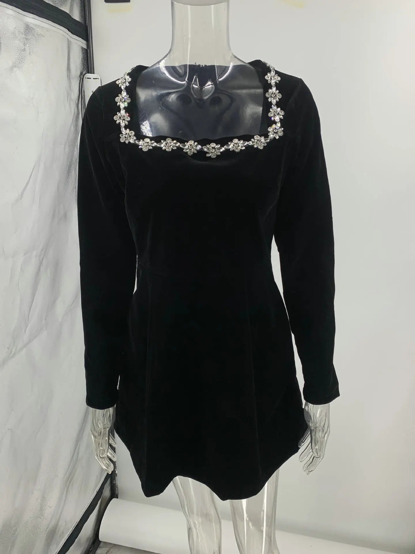European and American Temperament Square Collar Diamond Setting Velvet Dress, Women's Spring Solid Color Long Sleeve Short Dress