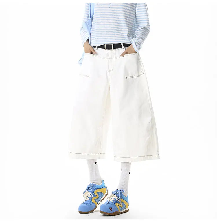 White denim pants men capri pants fashion trendy summer denim fabric visible stitching design, streetwear outdoor sports pants