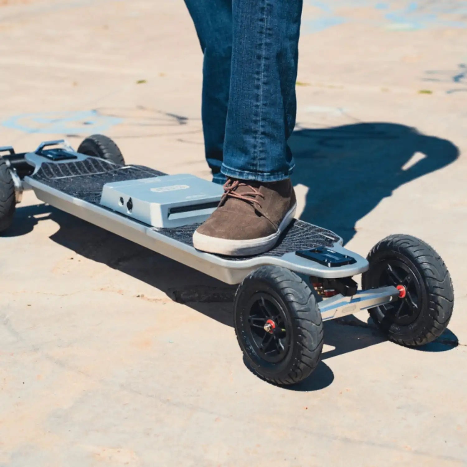 Meepo Hurricane 1500 series Top Speed: Up to 43 MPH / 70KPH Range: Up to 60 Miles / 100KM