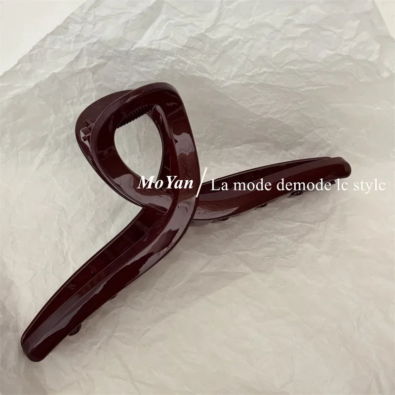 Simple fashion slightly drunk retro dark red grab clip temperament cross hairpin large back head disc hair shark clip