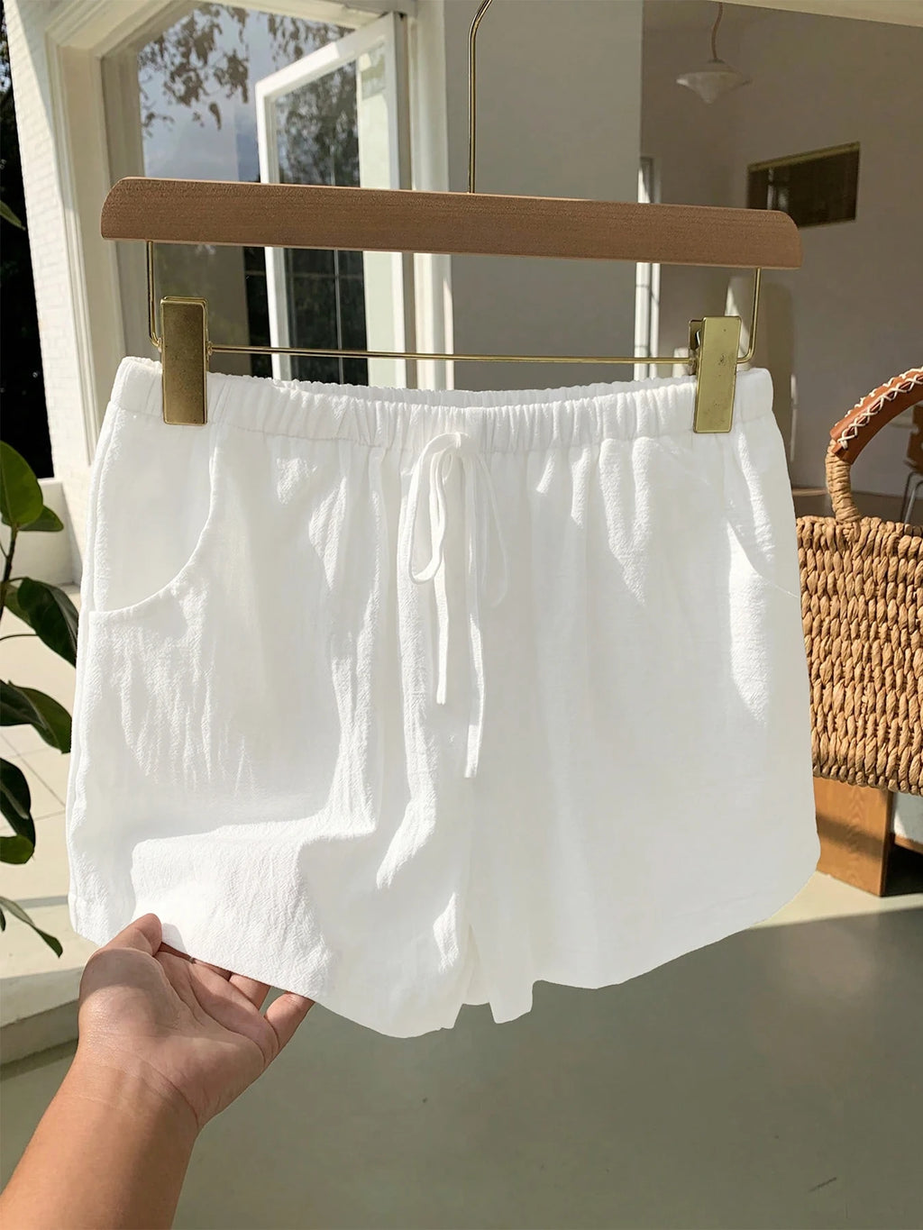 Ladies New Spring Summer Linen Solid Color Casual Sports Elastic Waist Drawstring Short Pants