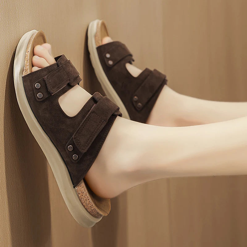 Sandals Breathable Soft Flat Shoes Men Slippers Breathable Casual Shoes for Men Beach Sandals Summer Fashion Shoes Luxury
