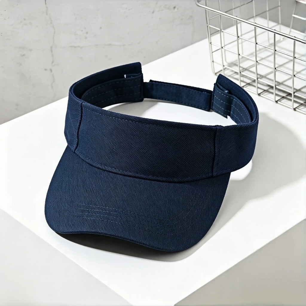 Solid-color brimless sun hat with adjustable snap fasteners. Sporty sun hat suitable for both men and women. Lightweight basebal