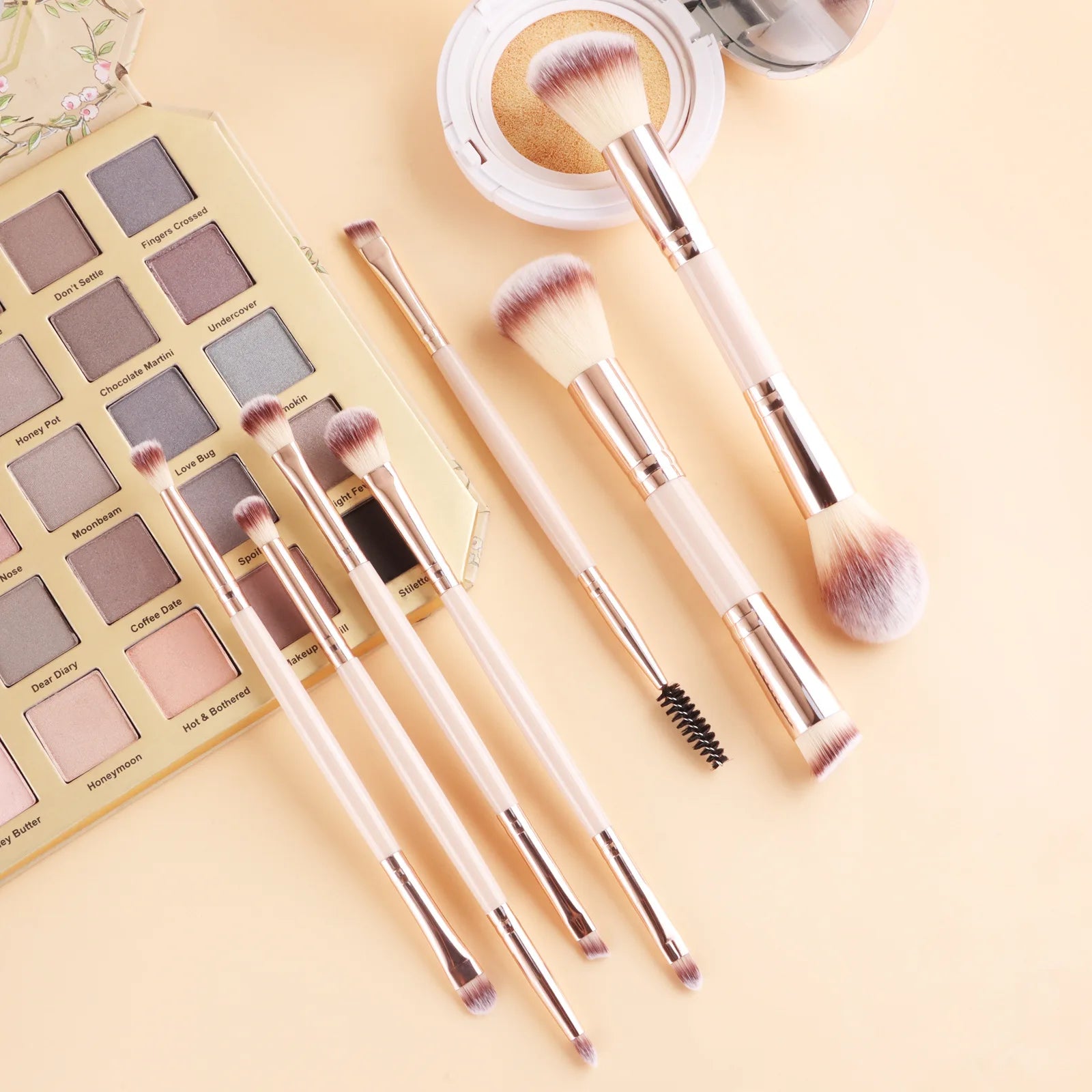 7 double-ended makeup brushes, loose powder brush, foundation brush, eyeshadow brush, eyebrow brush, soft hair beauty tool.