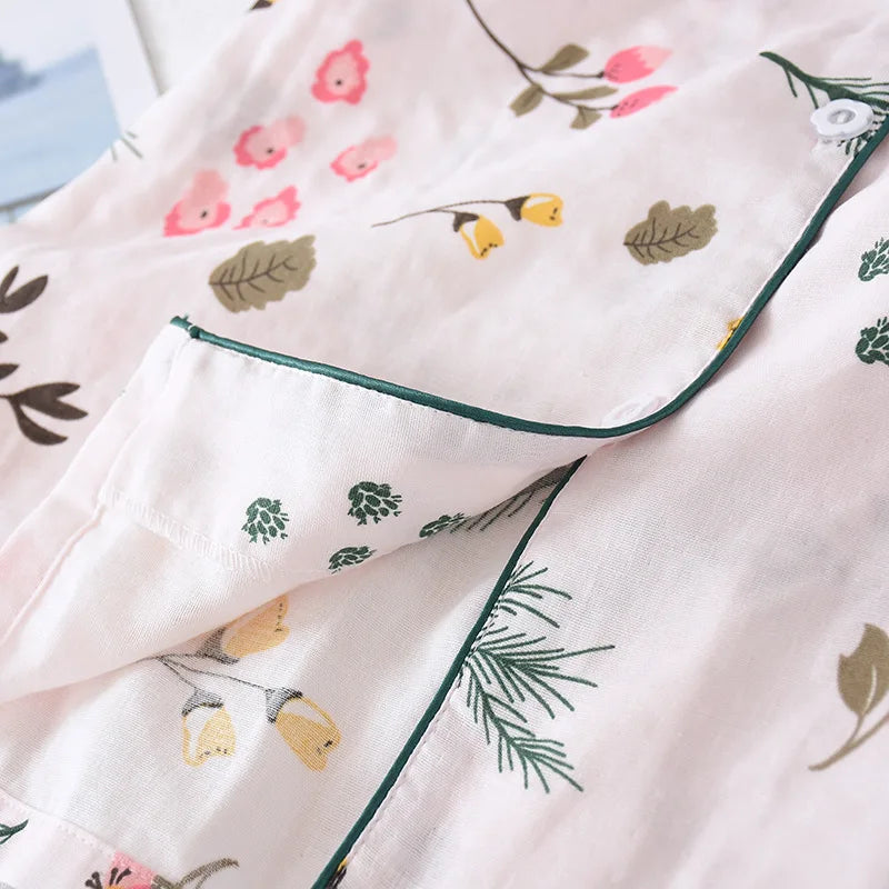 Three-piece Japanese-style pajamas women spring and summer autumn 100% cotton gauze short-sleeved shorts trousers summer suit ho