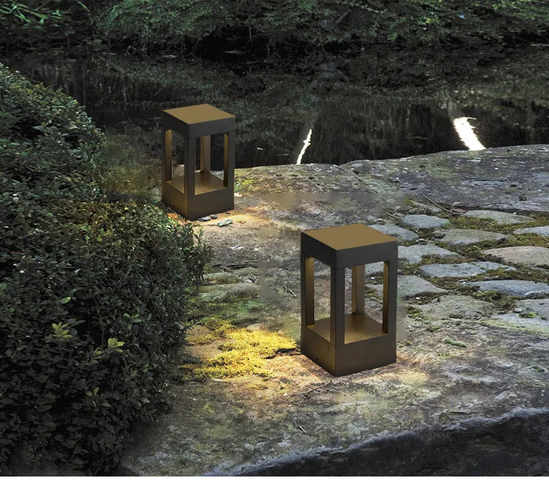 Square Outdoor Garden Lawn Lamp IP65 Waterproof Aluminum LED Pathway Light Modern Courtyard Porch Landscape Bollard Light Decor