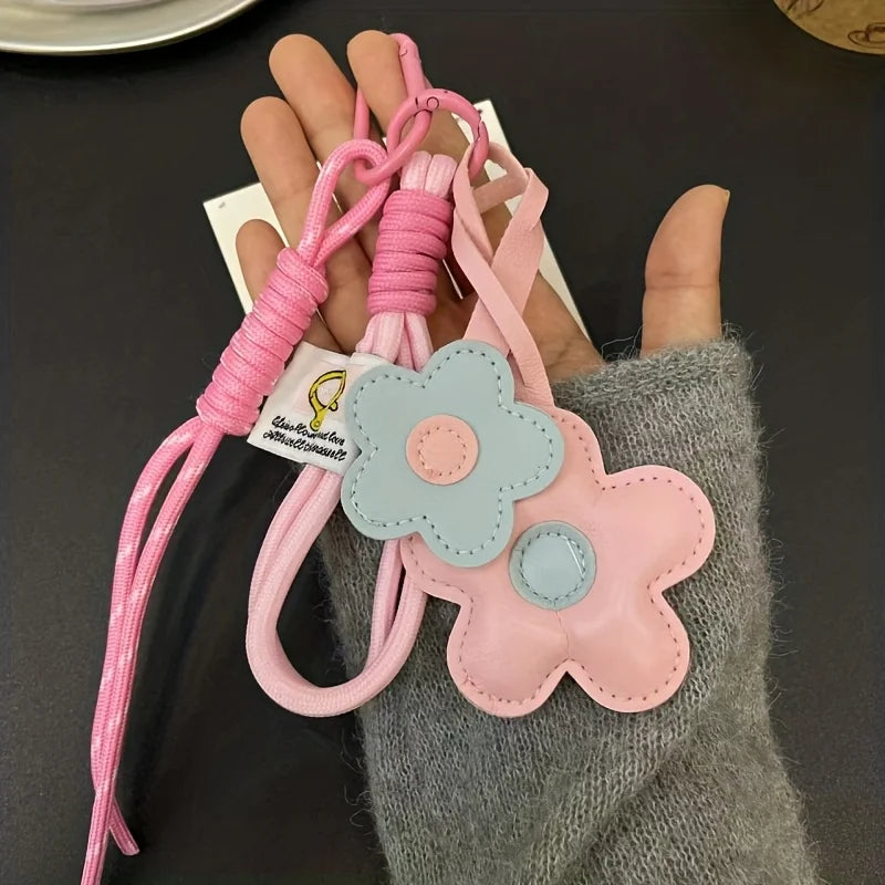 PU Leather Sunflower Keychain Cartoon Five Petal Flower Car Keyring Fashion Bag Pendant Contrasting Accessory