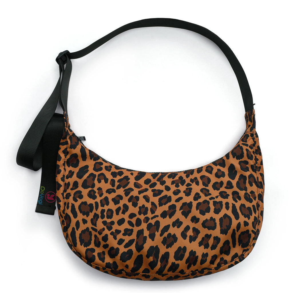 Nylon Medium Crescent Bag for Women Men,Crossbody Bag with Adjustable Strap&Dual Interior Zip Pocket Casual Daily Shoulder Bag