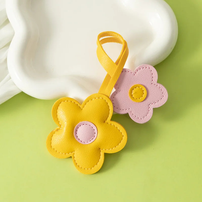 Cute Cartoon Duck Bag Charm High Quality Cute Leather Fashion Charm Bag Keyring Backpack Decoration Accessories Gifts