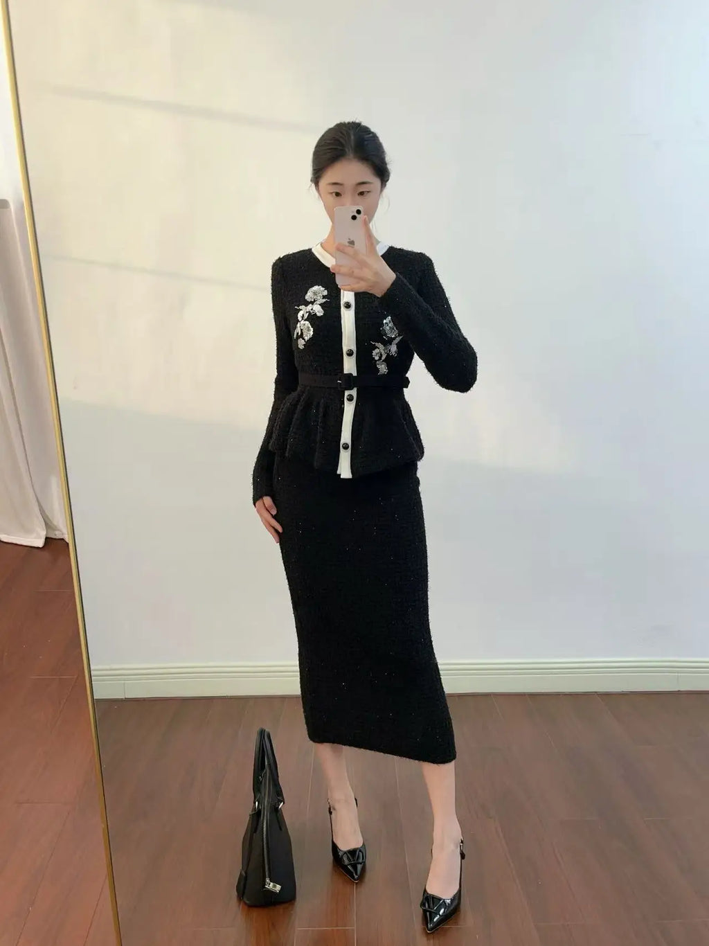 CHUJIE 2025 Autumn/winter New Fake Two-piece Design, Long-sleeved Round-neck, Floral Embroidery, Ruffle Decoration Knitted Dress