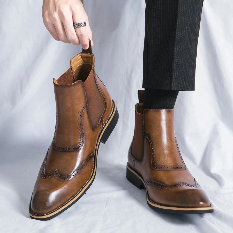Genuine Leather Shoes Chelsea Boots for Women Retro Carved Boots Round Toe Ankle Boots British Style Women Shoes Winter/Autumn