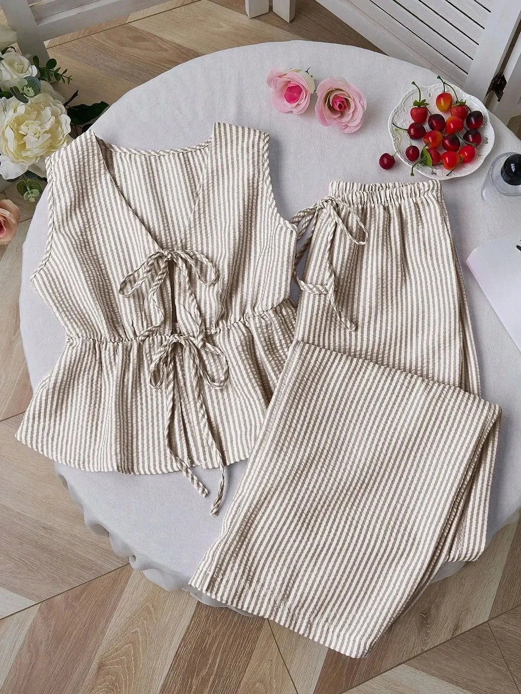 UNXX Summer Solid Color Striped Suit Casual Lace All-match Vest Loose Lace Trousers Sweet Suit Women's Business Two-piece Set