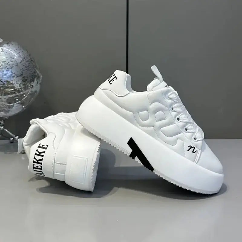 2025 Autumn New Men's Sneakers Round Head Lace-Up Casual Shoes Solid Color Fashion Platform Trend Board Shoes zapatillas hombre