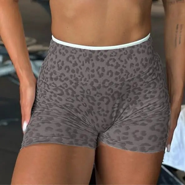Scrunch Seamless Tights Leopard Seamless Yoga Pants Squat Proof High Elasticity Fitness Shorts Running Workout Legging XP269