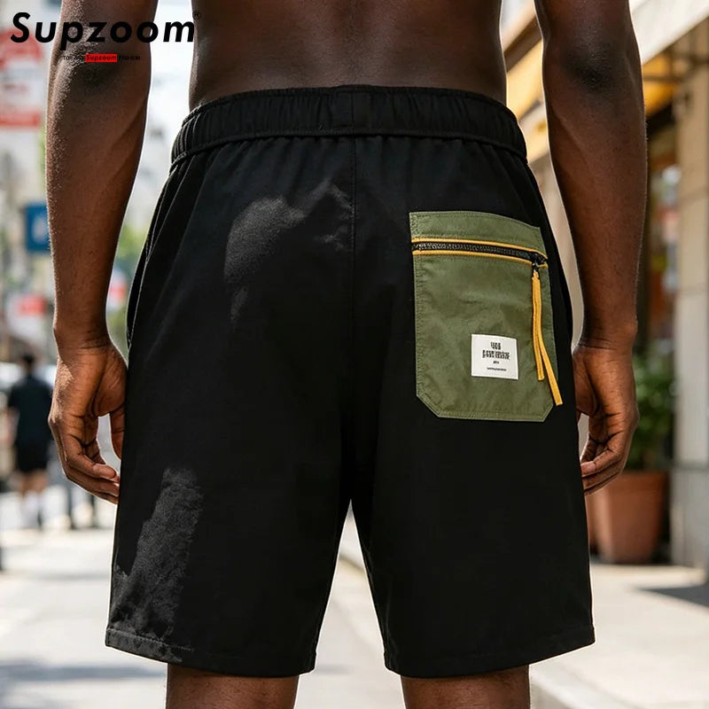 Supzoom 2026 New Arrival Summer Loose Casual High Street Trendy Contrast Color Stitching Pocket Personalized Workwear Shorts Men