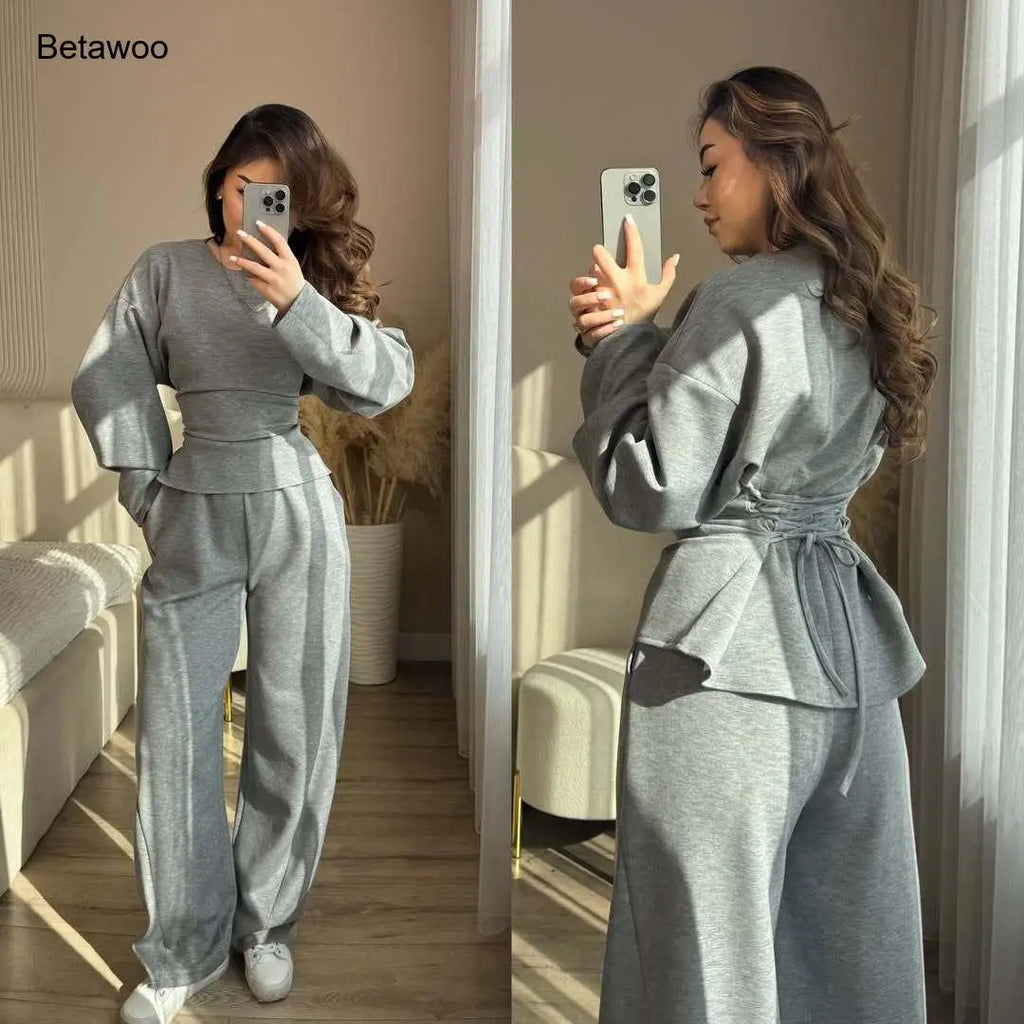 Women's 2 Piece Long Sleeve Top and Wide Leg Pants Set Casual Solid Color Pullover Sweatshirt and Trousers Lounge Wear Outfit