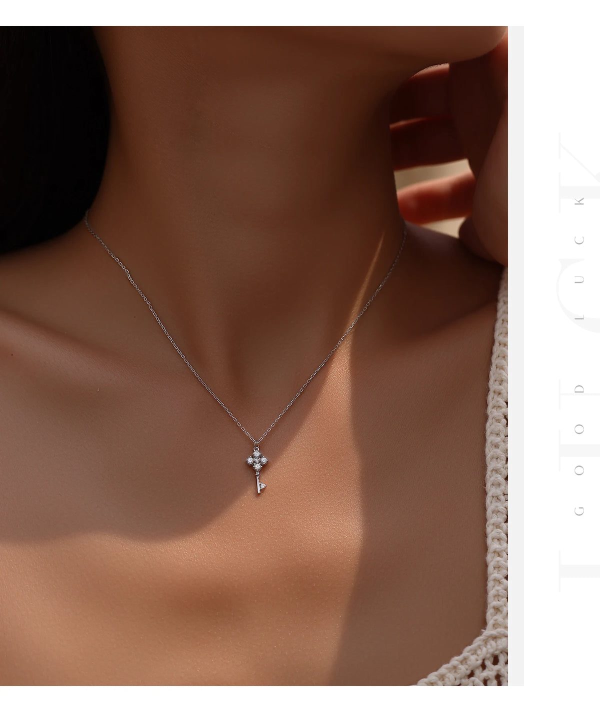 MODIAN D Color Moissanite Four Leaf Clover Key Pendant Necklace 925 Sterling Silver Lab Diamond Chain Fine Jewelry For Women