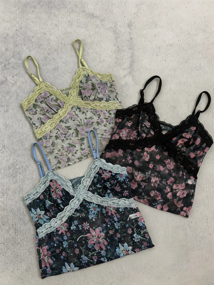 Summer women's retro floral vest with lace trim, V-neck adjustable sexy short vest, suitable for daily street casual Y2K vest