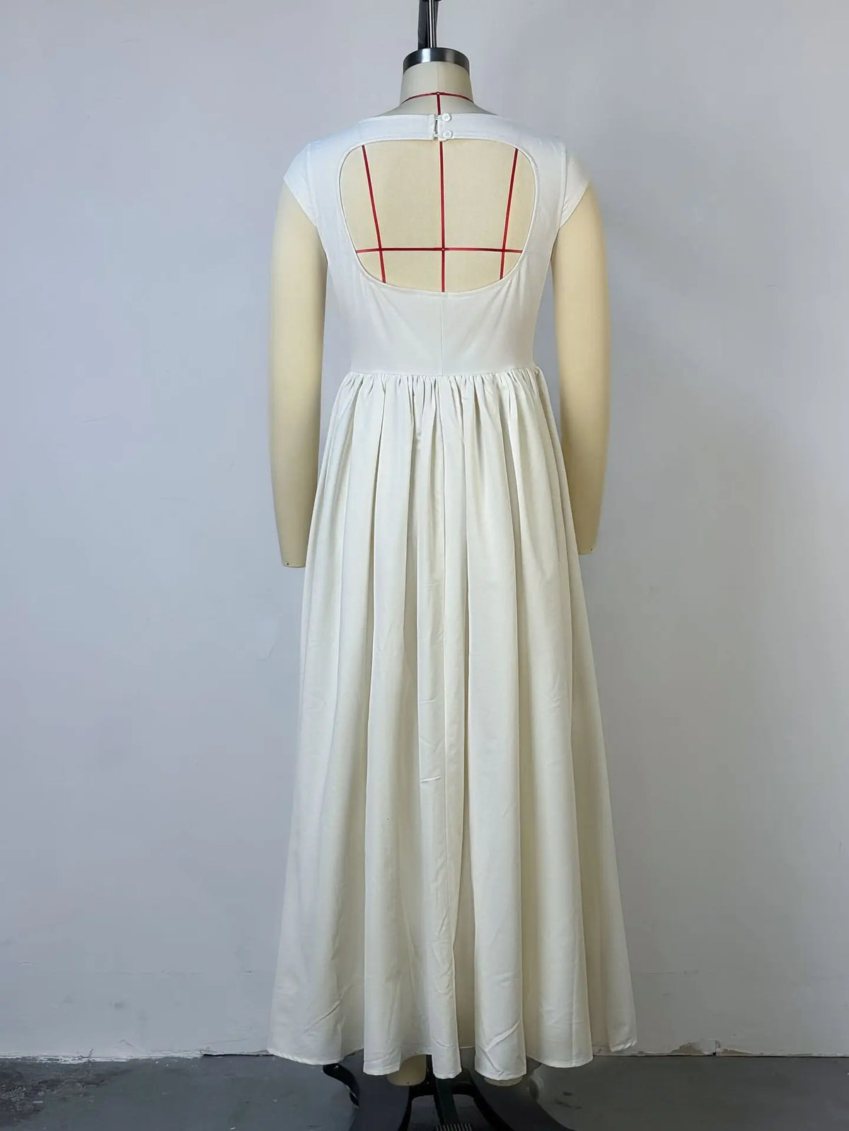 2026 Autumn New Style Elegant Backless and Waist-Slimming Mid-Length Dress