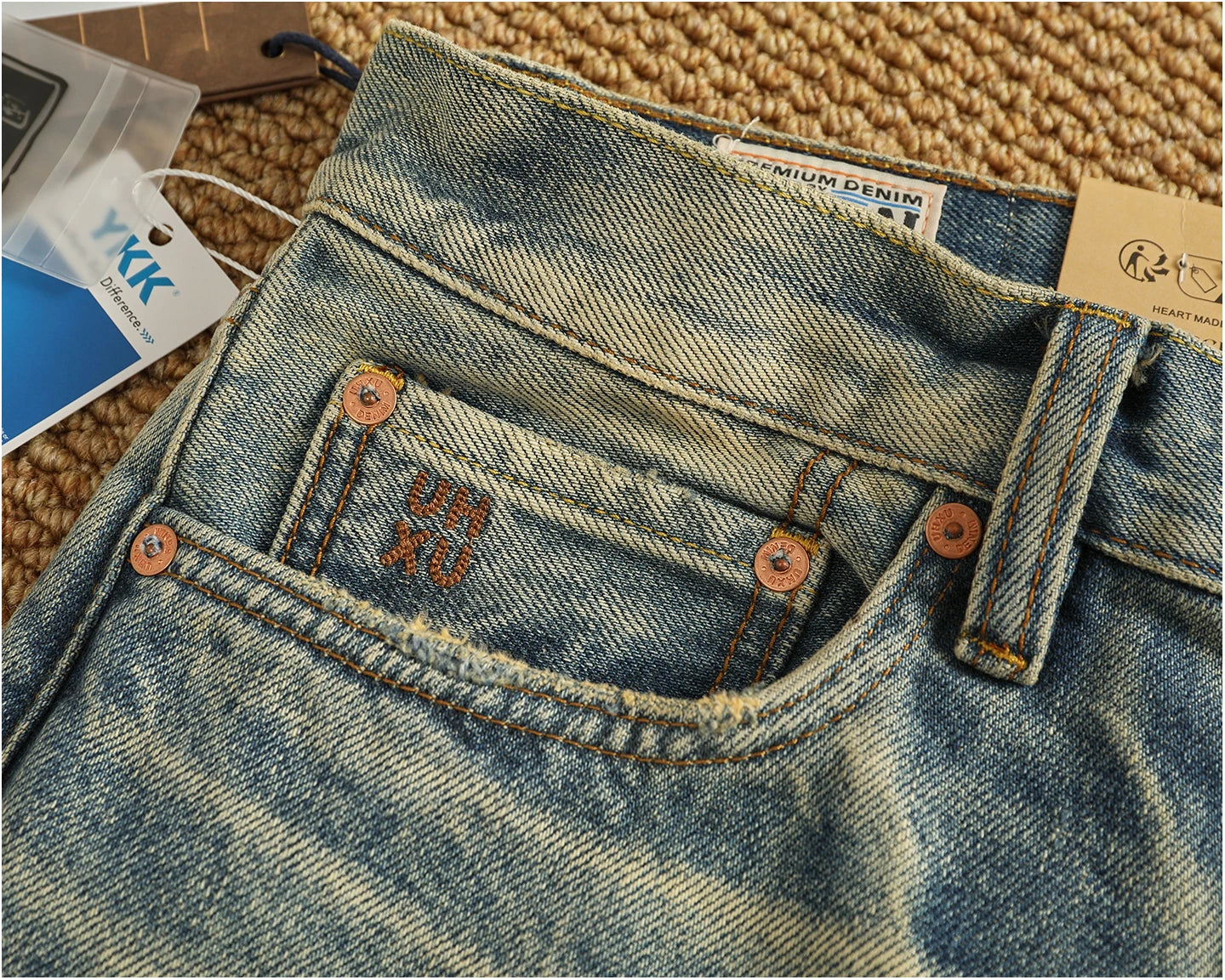 2025 Autumn New American Retro Heavyweight Ripped Denim Men's Fashion 100% Cotton Washed Old Straight Tapered Casual Jeans