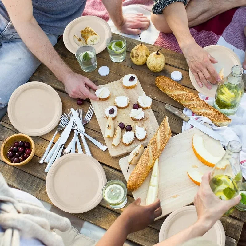 50PCS Circular Paper Plates Are Suitable for Disposable Kitchen Dishes in Restaurants Such As Barbecue Pasta Salad Desserts