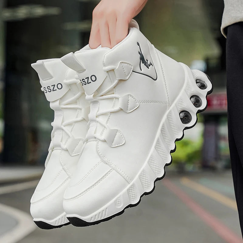 One pair of simple and fashionable mid-top basketball shoes. Thickened, soft, shock-absorbing, wear-resistant