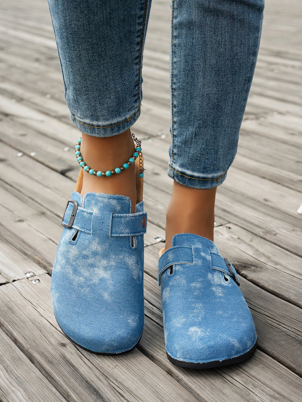 2025 New Model All-Season Autumn and Winter Women's Indoor and Outdoor Non-Slip Fashionable Casual Shoes with Cork Thick Sole, Flat Heel, Half-Covered Toe, Slip-On Slippers, Casual Buckle Slippers Suitable for All Seasons and