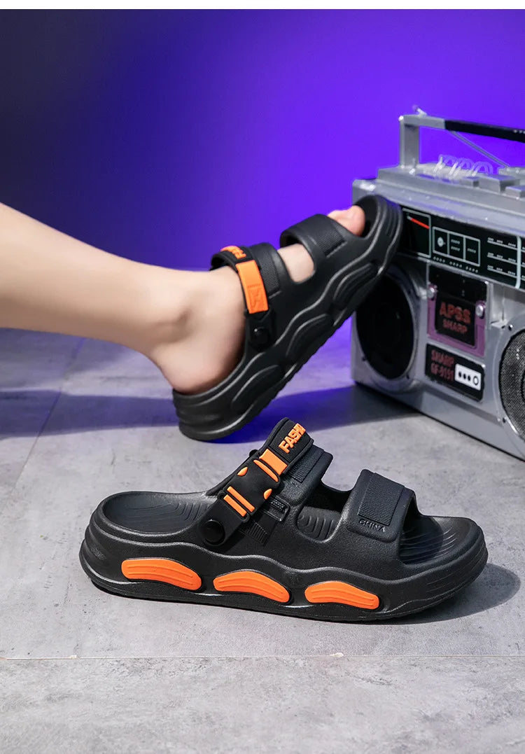 New lightweight and soft cloud like men's sandals and slippers for summer outings, durable and thick soled, anti slip