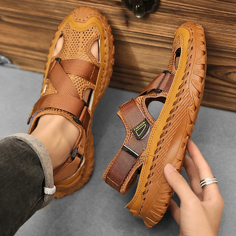 Summer Men Sandals Genuine Leather Mens Casual Shoes Outdoor Men Leather Sandals for Men Beach Shoes Roman mens Shoes