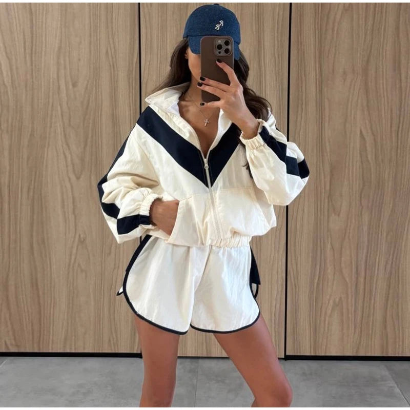 Fashion Contrast 2 Piece Short Set Women's Stand Collar Zip Lightweight Jacket Loose Mini Shorts 2026 New Lady Casual Outfit