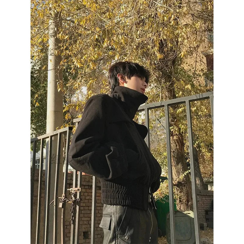 2026 New Men Clean Fit High Neck Cropped Jacket With Shoulder Pads Retro American Style High Street Pilot Coat Casual Outwear