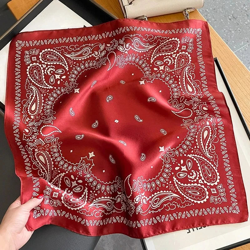 Nature Silk Neck Scarves Lady Foulard Lovely Strawberry Print 100% Real Silk Square Scarf for Women Bag Ribbon Hairband Kerchief