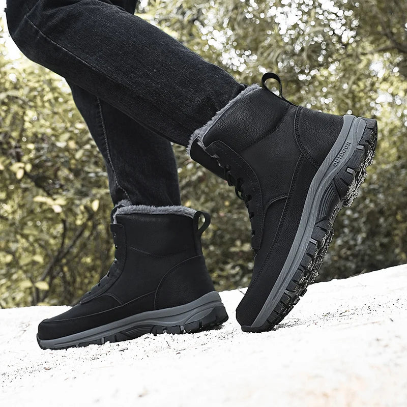 New Men's Hiking Boots Thickened Non-Slip Warm Flat High Top Boots Casual Winter Outdoor Leather Snow Boots Oversized Work Boots