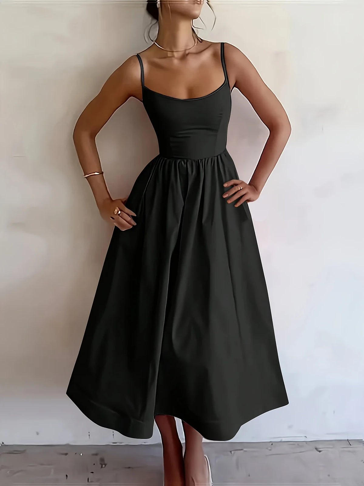 Elegant Directed Women's New Pure Color Sleeveless Chic Strap Dress Fashionable Minimalist Design Casual Comfortable Fit